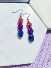 Load image into Gallery viewer, Large Sweet Pea Earrings