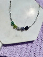 Load image into Gallery viewer, Dainty Sweet Pea Necklace