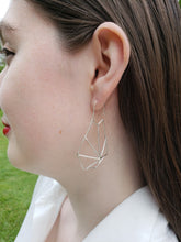 Load image into Gallery viewer, Elongated Hexagon Convex Starburst Statement Earrings