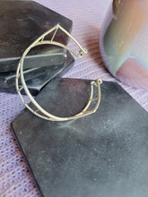 Load image into Gallery viewer, Hoan Bridge Bangle Bracelet