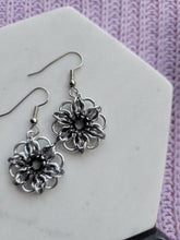 Load image into Gallery viewer, Small Celtic Flower Earrings
