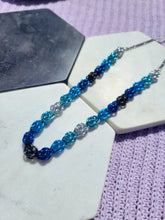 Load image into Gallery viewer, Sweet Pea Gradient Necklace
