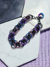 Load image into Gallery viewer, Helm Chainmaille Bracelet
